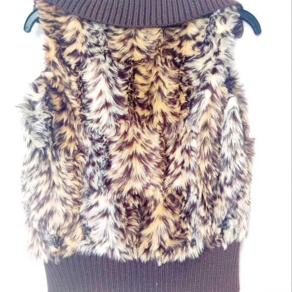 Women fur vest - Picture 5 of 5